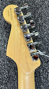 Fender American Deluxe Stratocaster HSS 2005 Montego black MODEL #0101500764