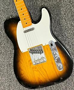 Fender Classic Series 50s Telecaster®, Maple Fingerboard, 2Color Sunburst 1999