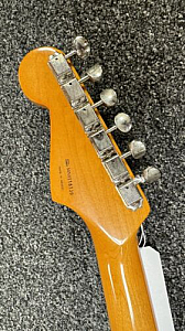 Fender Classic Player Stratocaster®, Maple FB American Vintage Pickups